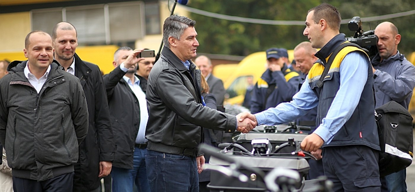 Predsjednik Vlade: Hrvatska pošta je vrijedna državna kompanija koja radi kvalitetno bez dnevne politike 